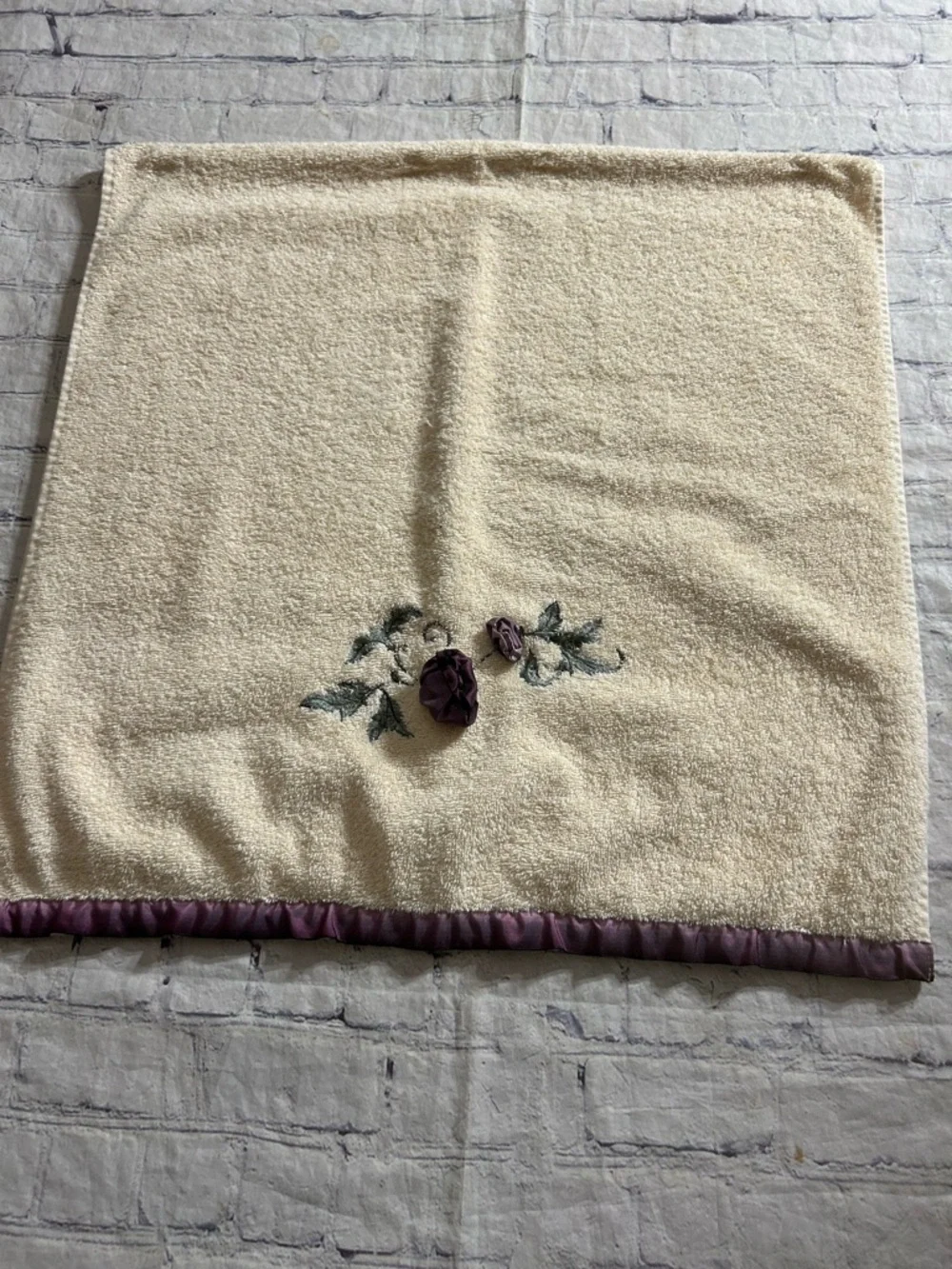 VOHANN DIV.OF DONISA INC. 100% COTTON MADE IN INDIA BATH TOWEL & HAND TOWEL